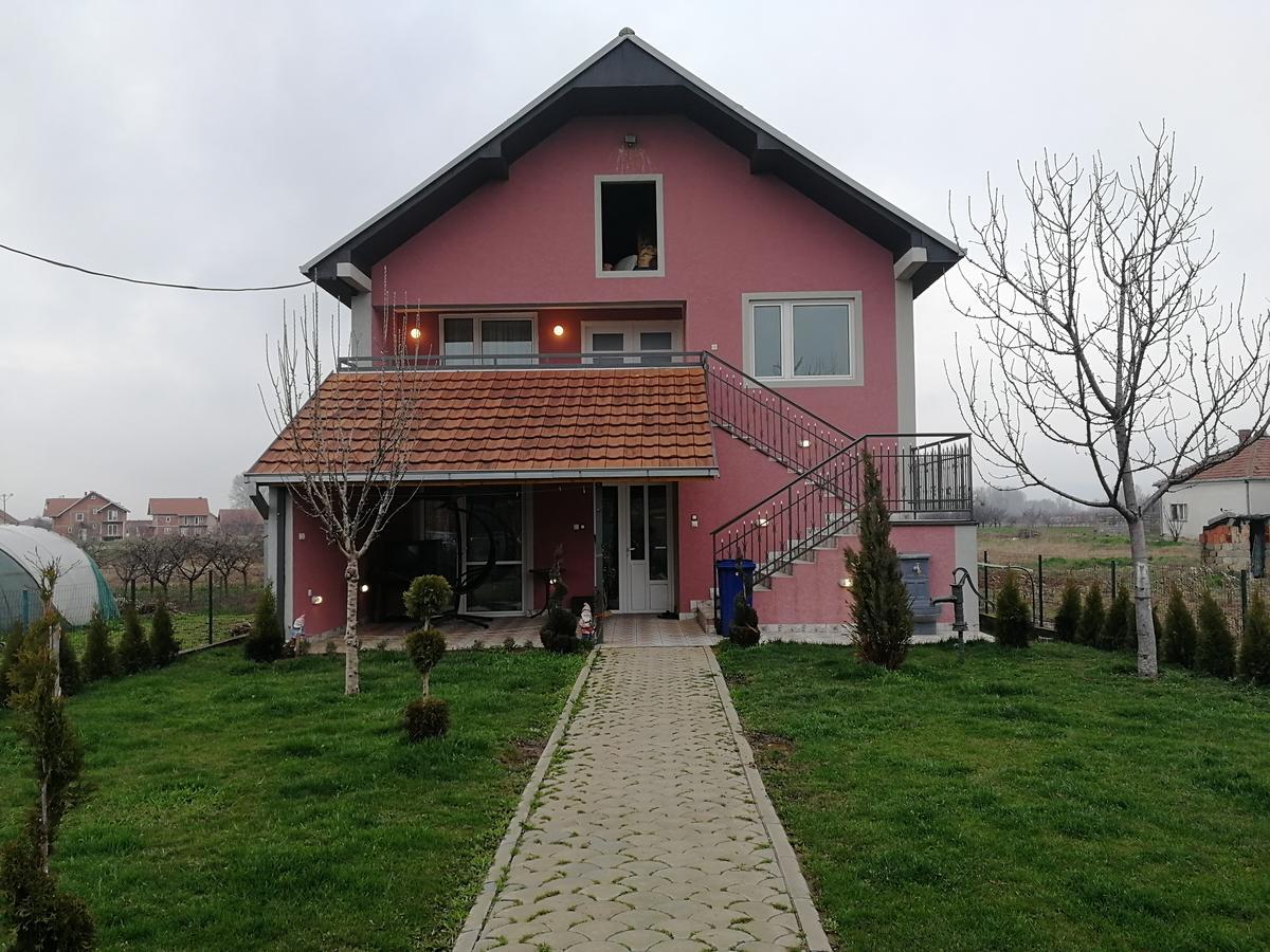 Apartments "Predah Kod Baraca" Ni Buitenkant foto