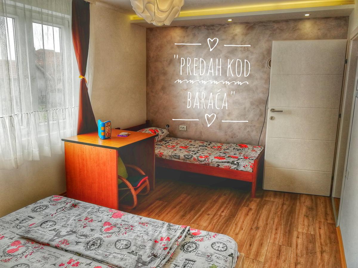 Apartments "Predah Kod Baraca" Ni Buitenkant foto