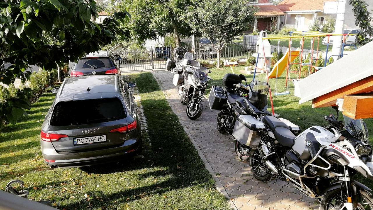 Apartments "Predah Kod Baraca" Ni Buitenkant foto